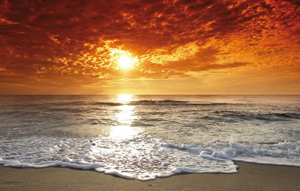 spektakulärer Sonnenuntergang Mare Sonnenuntergang Mare Das Meer mit seinen Geheimnissen in der Tiefe