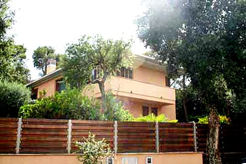 Blick auf die Villa in einer exclusiven Lage von Palafrugell