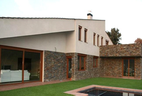Haus in Cervià de Ter