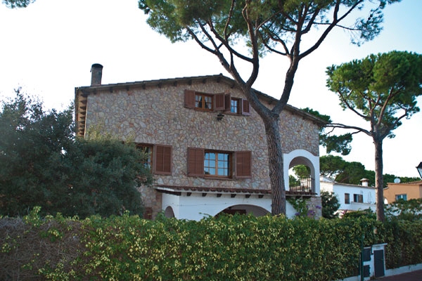 Haus in Mont-Ras zum Kauf
