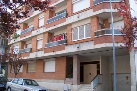 Zentral gelegene Erdgeschosswohnung mit großer, gemütlicher Terrasse in Roses