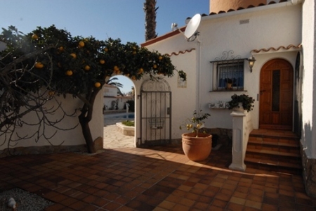 Villa in Empuriabrava zum Kauf